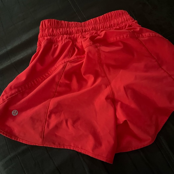 LULULEMON SHORTS - Picture 4 of 4